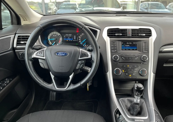 Ford Mondeo cena 47500 przebieg: 168400, rok produkcji 2015 z Piława Górna małe 211